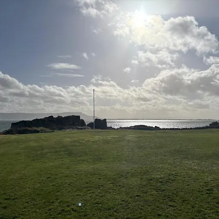 Sea View Upper