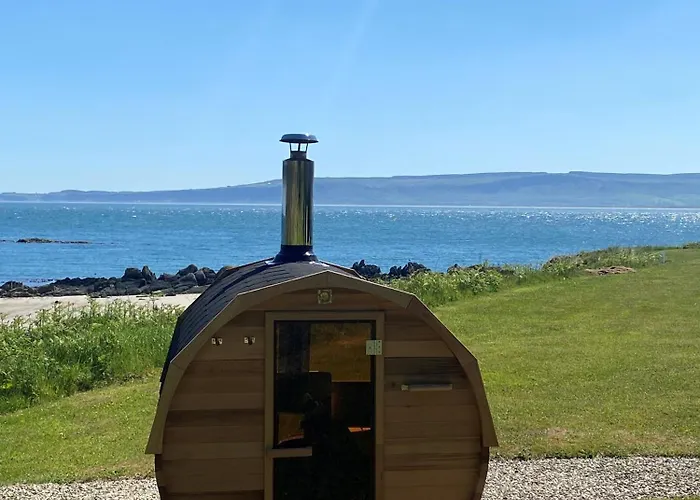 Sea View Upper Apartman Greencastle